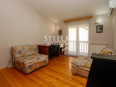 Rent, three bedroom apartment, 90m², Zabjelo, Podgorica - image 11