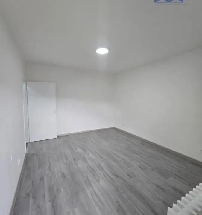 Izdavanje, garsonjera, 25m², Sremski Karlovci, Novi Sad