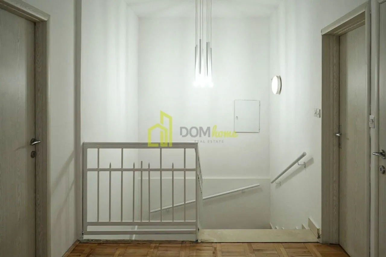 Rent, office space, 140m², Centar, Podgorica