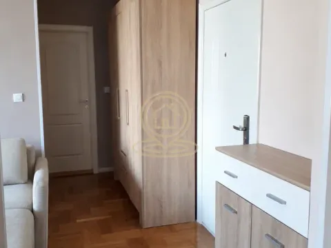 Izdavanje, jednosoban stan, 40m², Socijalno, Novi Sad Sve Podlokacije - image 6