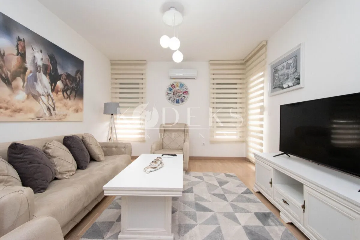 Izdavanje, jednosoban stan, 54m², Zabjelo, Podgorica