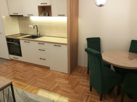 Prodaja, dvosoban stan, 38m², Centar, Zlatibor - image 4