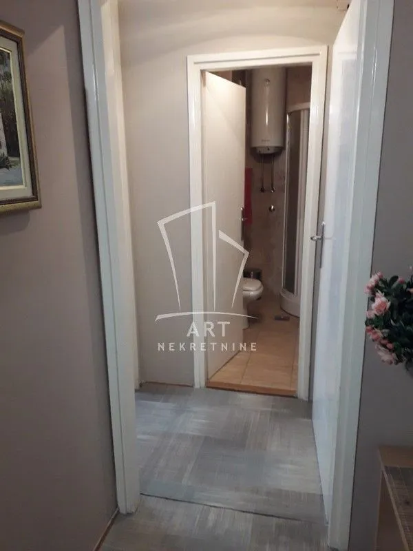 Sale, two bedroom apartment, 64m², Vračar Hram, Vračar Sve Podlokacije