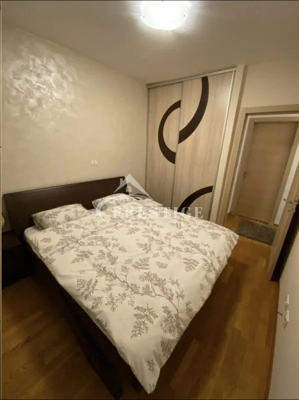 Rent, three bedroom apartment, 120m², City Kvart, Podgorica