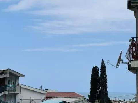 Rent, studio apartment, 25m², Šušanj, Bar - image 4