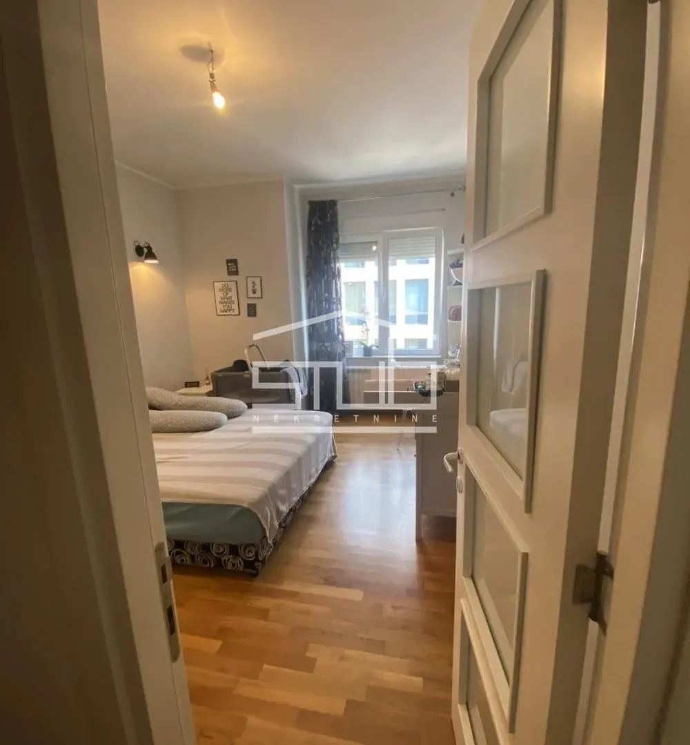 Rent, three bedroom apartment, 75m², Slavija, Vračar Sve Podlokacije