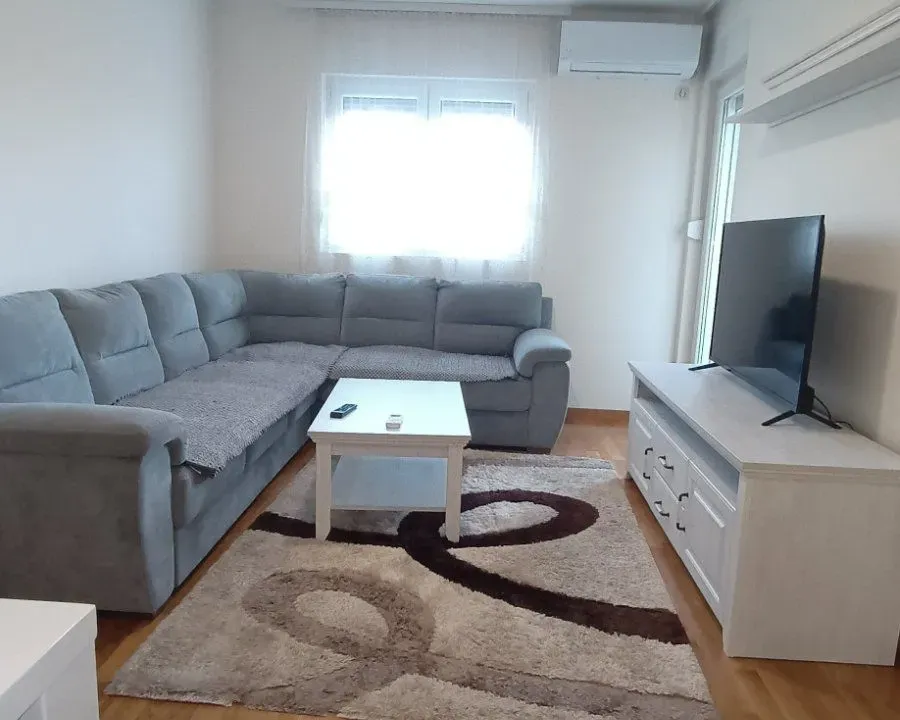 Izdavanje, stan, 44m², Podgorica, Crna Gora