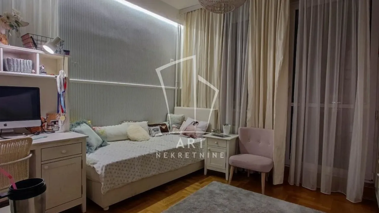 Prodaja, četvorosoban stan, 165m², Novi Beograd Blok 22, Novi Beograd Sve Podlokacije