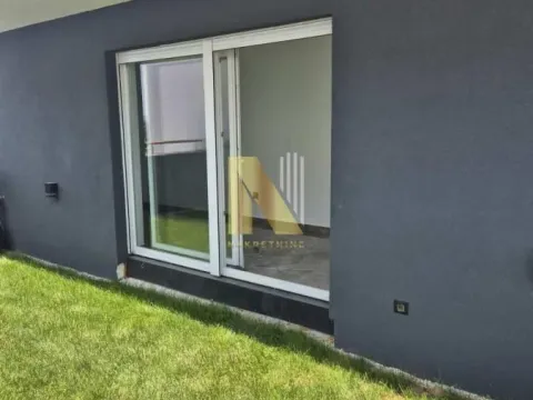 Prodaja, stan, 148m², Vidovdansko naselje, Novi Sad Sve Podlokacije - image 30