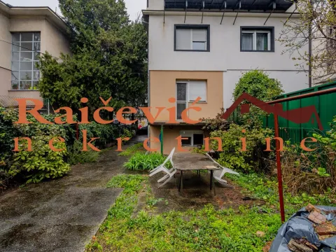 Sale, three bedroom apartment, 114m², Lion, Zvezdara Sve Podlokacije - image 2