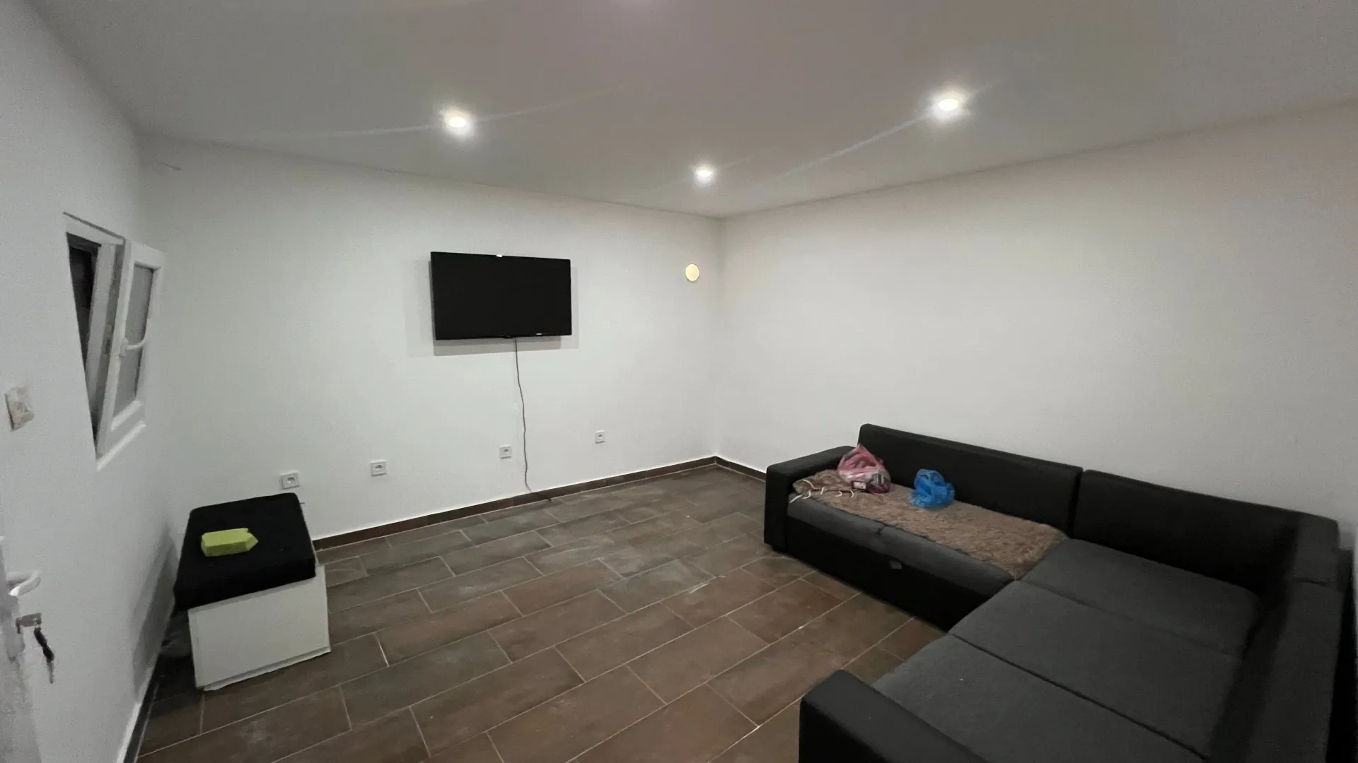 Prodaja, kuća, 100m², Kuči, Podgorica