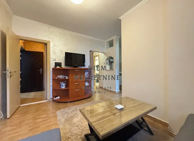 Rent, one bedroom apartment, 35m², Stari Aerodrom, Podgorica