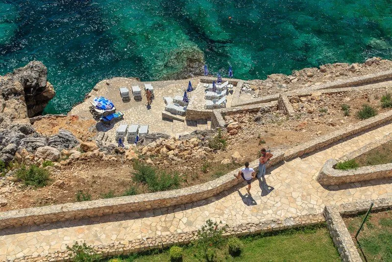 Prodaja, stan, 179m², Dobra Voda, Bar
