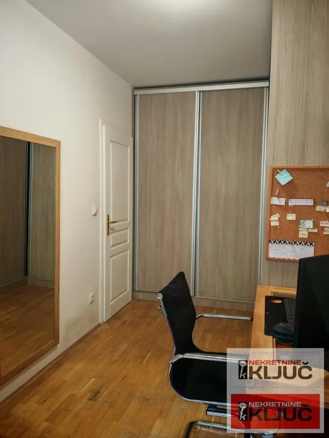 Prodaja, dvosoban stan, 50m², Grbavica, Novi Sad Sve Podlokacije