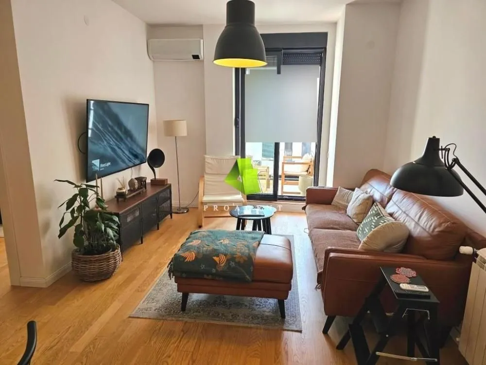 Sale, two bedroom apartment, 66m², Medijana, Niš