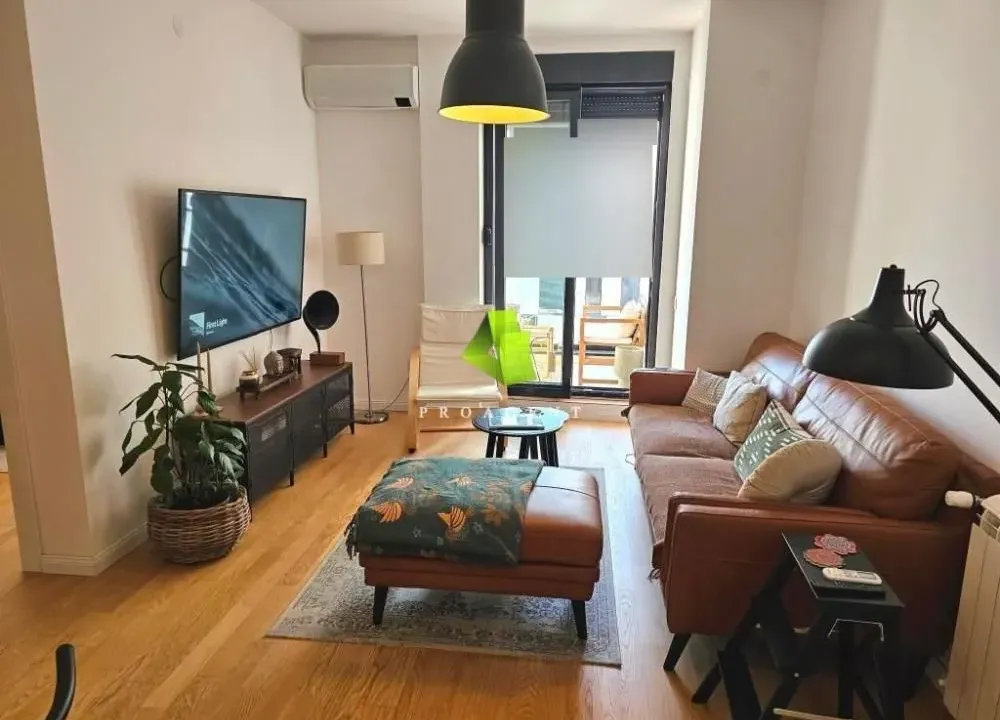 Prodaja, dvosoban stan, 66m², Medijana, Niš
