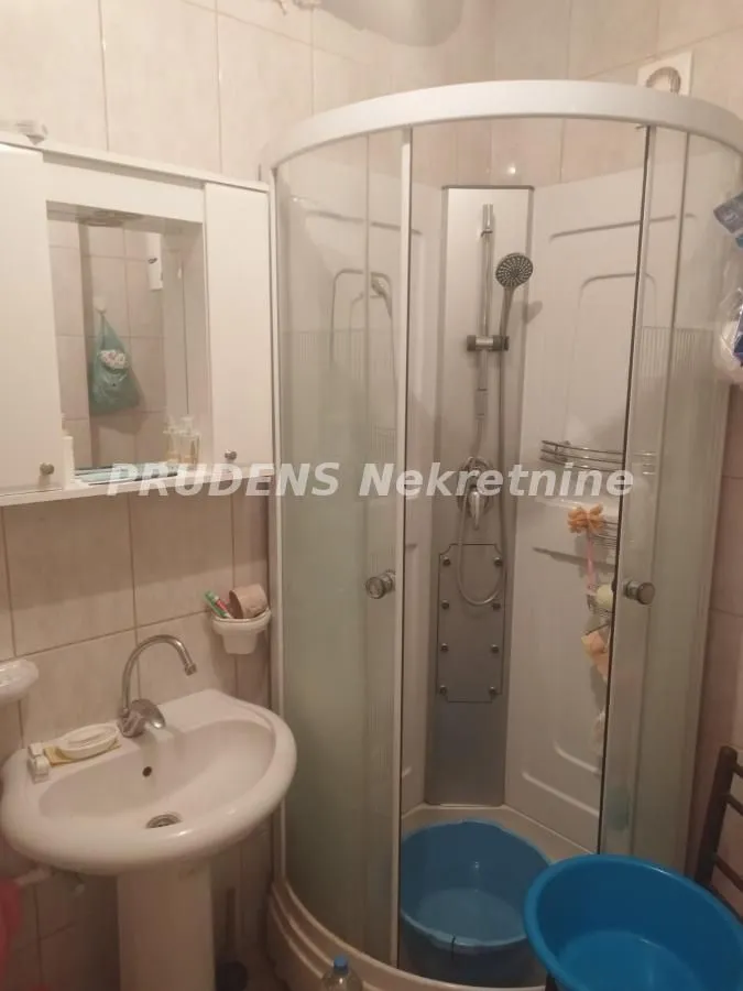 Sale, house, 240m², Surčin, Beograd