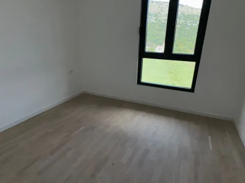 Prodaja, stan, 37m², Tološi, Podgorica - image 4