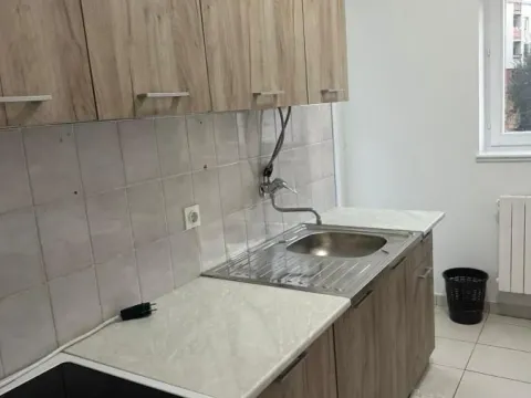 Izdavanje, dvosoban stan, 54m², Rotkvarija, Novi Sad Sve Podlokacije - image 4