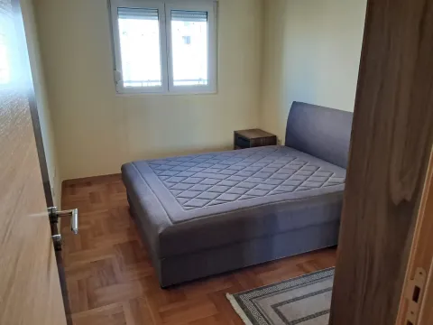 Rent, one bedroom apartment, 52m², Pobrežje, Podgorica - image 5
