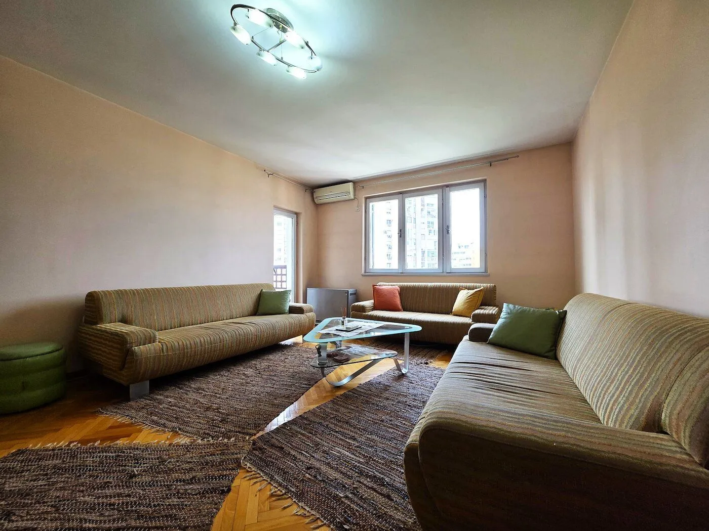 Prodaja, stan, 92m², Gintaš, Podgorica