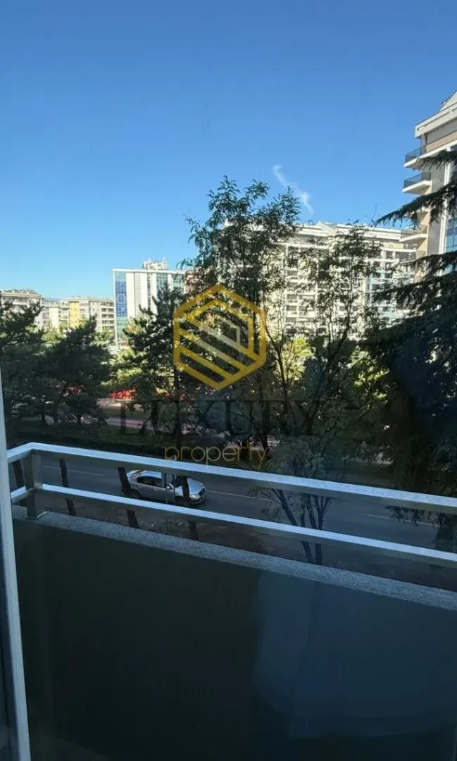 Rent, office space, 43m², Central Point, Podgorica