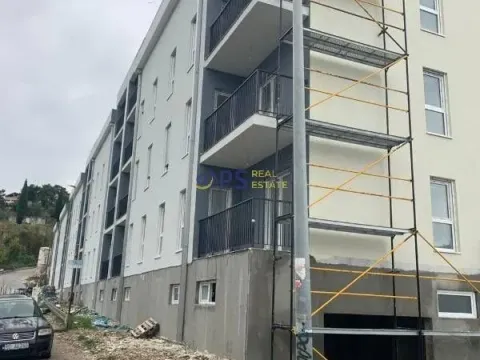 Prodaja, trosoban stan, 82m², Podgorica, Crna Gora - image 6