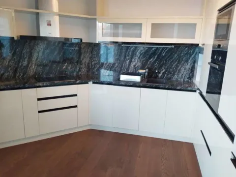 Rent, two bedroom apartment, 122m², Budva, Crna Gora - image 4