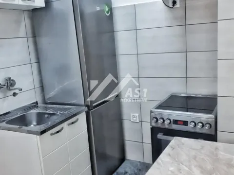 Izdavanje, dvosoban stan, 42m², Centar, Novi Sad - image 5