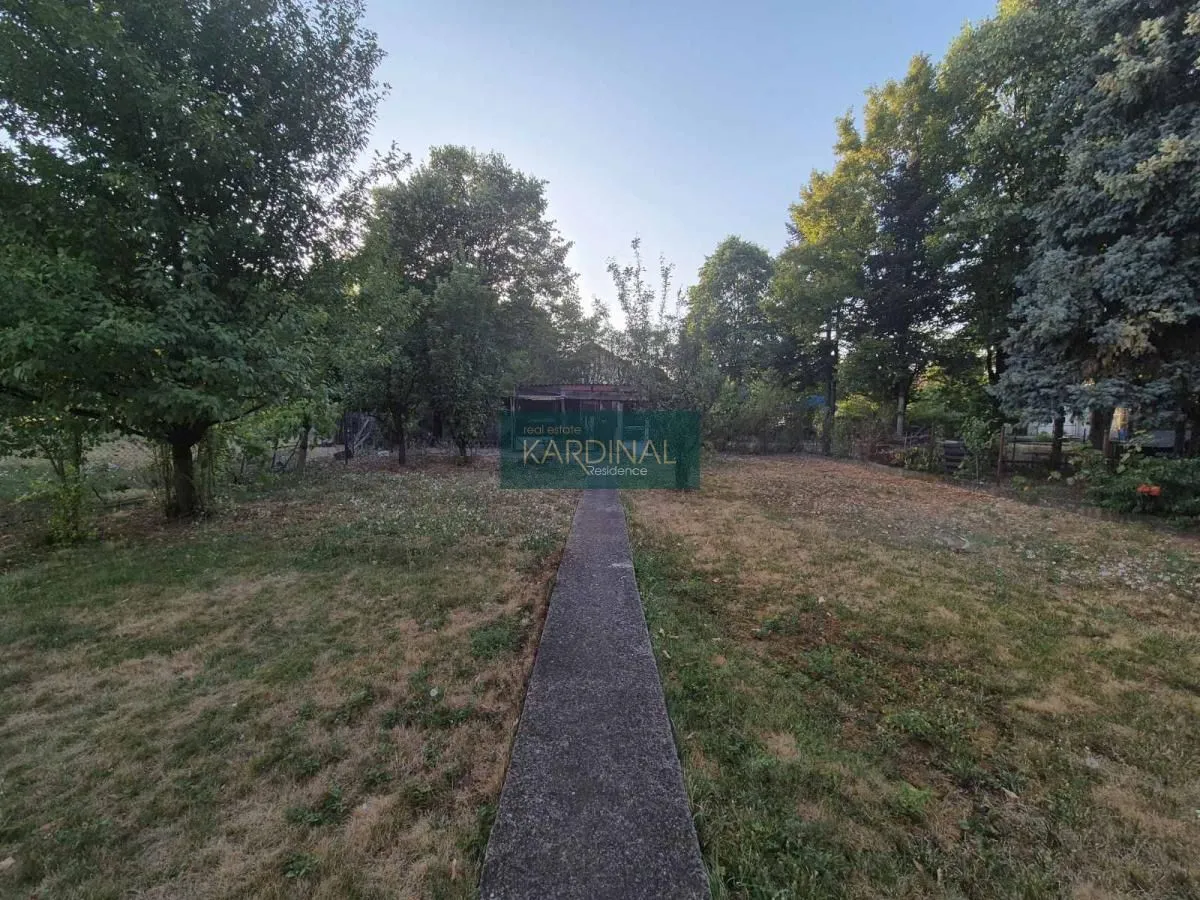 Prodaja, kuća, 298m², Budžino brdo, Jagodina