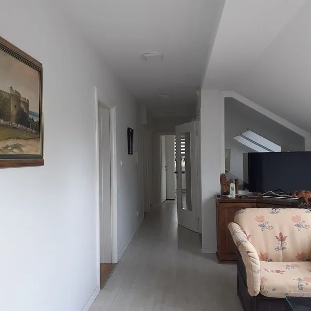 Izdavanje, kuća, 280m², Zvezdara Sve Podlokacije, Beograd