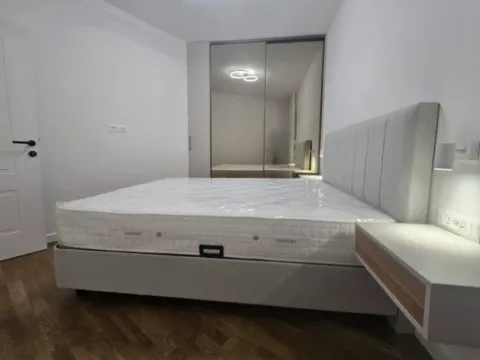 Izdavanje, jednosoban stan, 35m², Stari Aerodrom, Podgorica - image 9