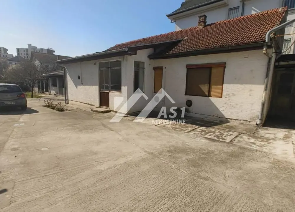 Rent, office space, 70m², Adamovićevo Naselje, Novi Sad Sve Podlokacije