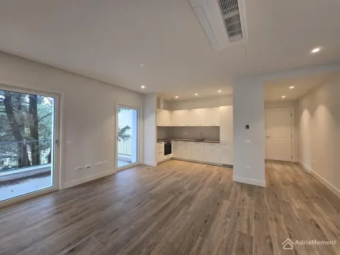 Sale, one bedroom apartment, 69m², Luštica Bay, Tivat - image 2