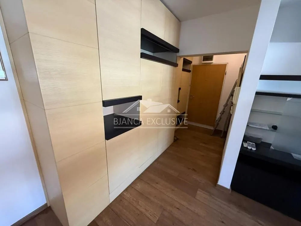 Prodaja, trosoban stan, 165m², Novi Beograd Sve Podlokacije, Beograd