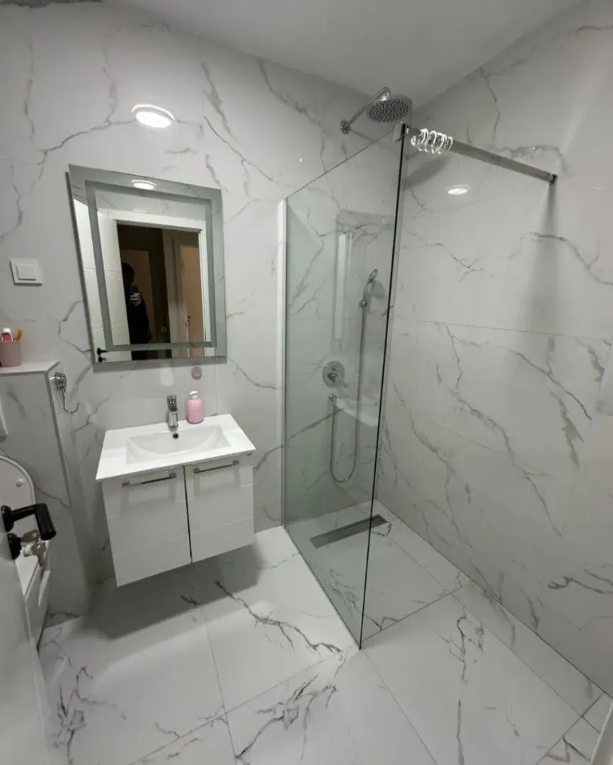 Sale, two bedroom apartment, 68m², Centar, Bar