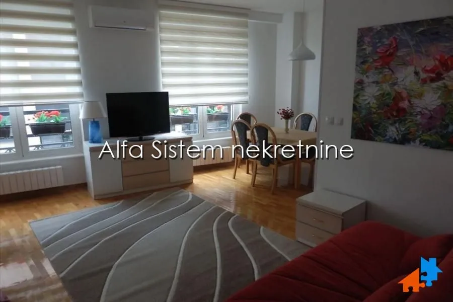 Izdavanje, dvosoban stan, 56m², Đeram Pijaca, Beograd