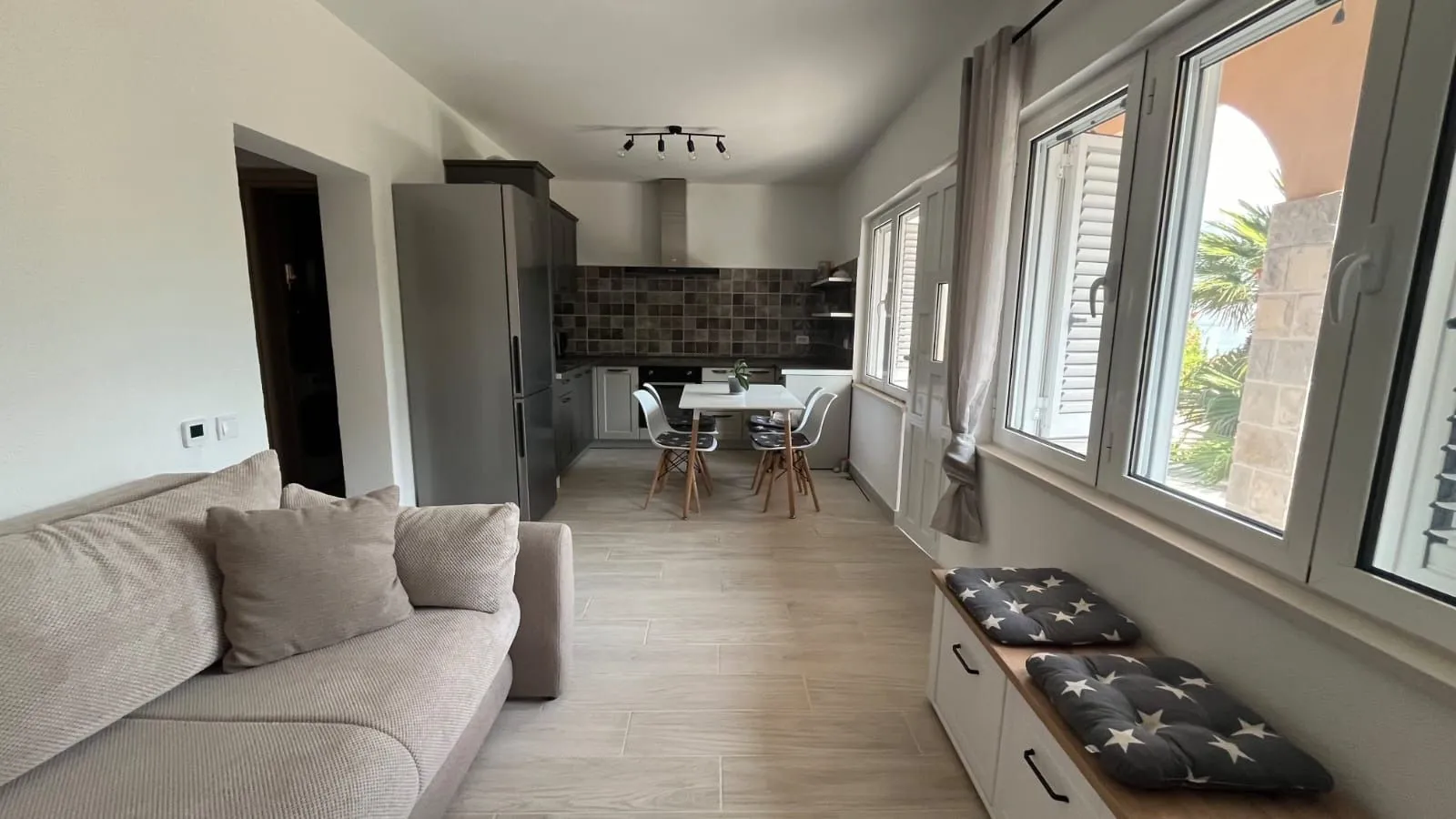 Sale, house, 160m², Stoliv, Kotor
