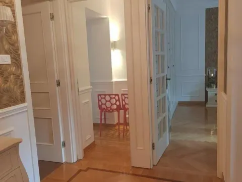 Izdavanje, dvosoban stan, 62m², Vračar Sve Podlokacije, Beograd - image 14