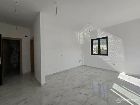 Prodaja, jednosoban stan, 49m², Tivat, Crna Gora - image 7
