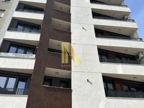 Izdavanje, jednosoban stan, 37m², Grbavica, Novi Sad Sve Podlokacije - image 1