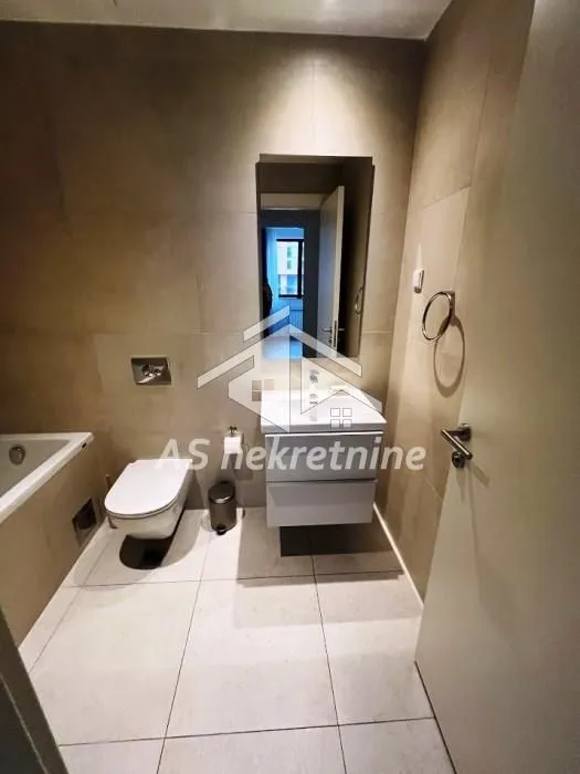 Rent, three bedroom apartment, 79m², Savski Venac, Beograd