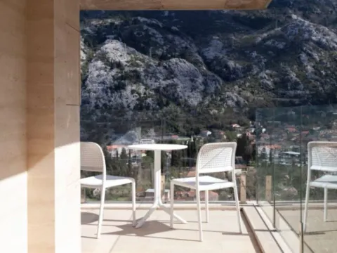 Prodaja, dvosoban stan, 136m², Kotor, Crna Gora - image 8