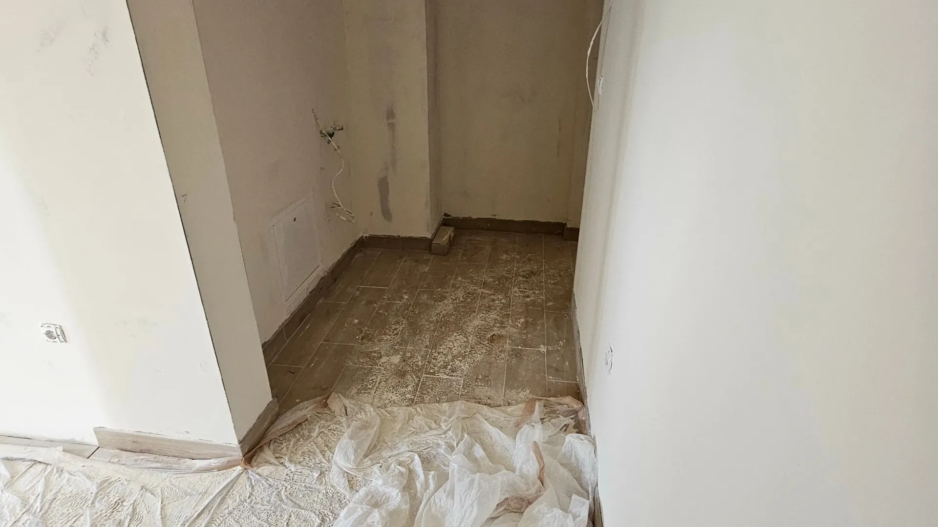 Prodaja, trosoban stan, 61m², Batajnica, Beograd