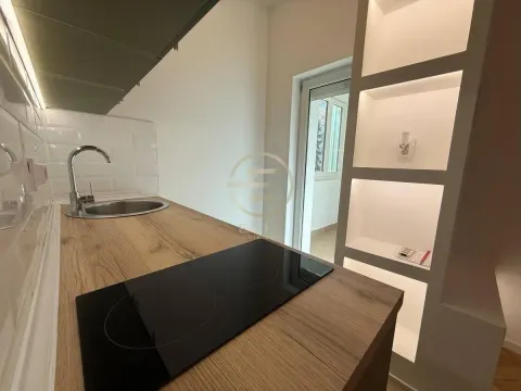 Prodaja, garsonjera, 21m², Centar, Novi Sad - image 9