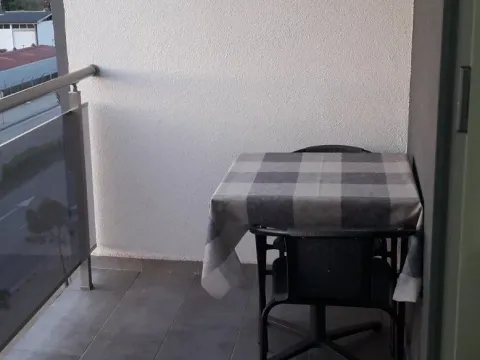 Rent, apartment, 47m², Tuški Put, Podgorica - image 3