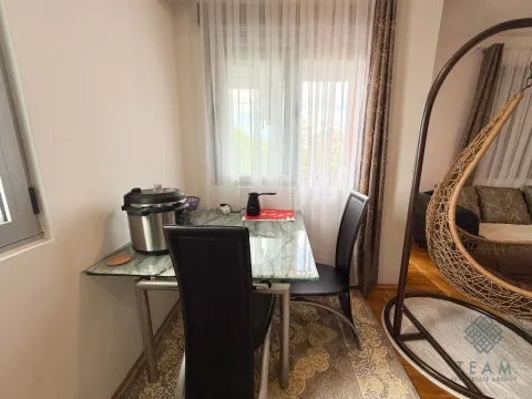 Prodaja, jednosoban stan, 41m², Stari Aerodrom, Podgorica - image 5