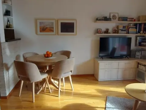 Sale, one bedroom apartment, 30m², City Kvart, Podgorica - image 3