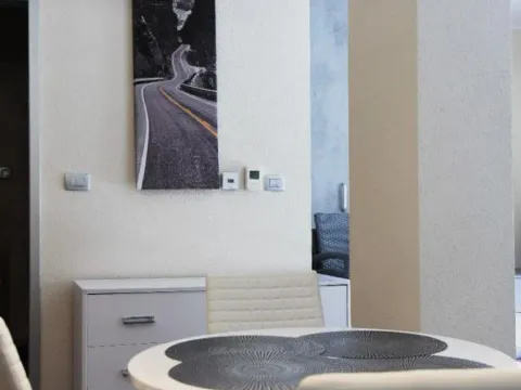 Sale, house, 350m², Stoliv, Kotor - image 3