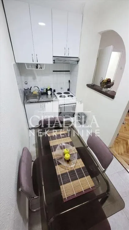 Rent, two bedroom apartment, 50m², Čukarica, Beograd